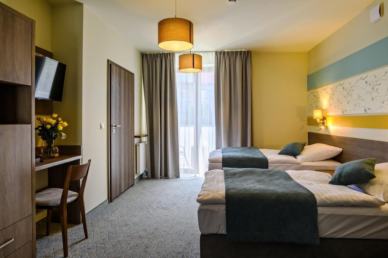 Hotel Brzozowka Бусько-Здруй Екстер'єр фото