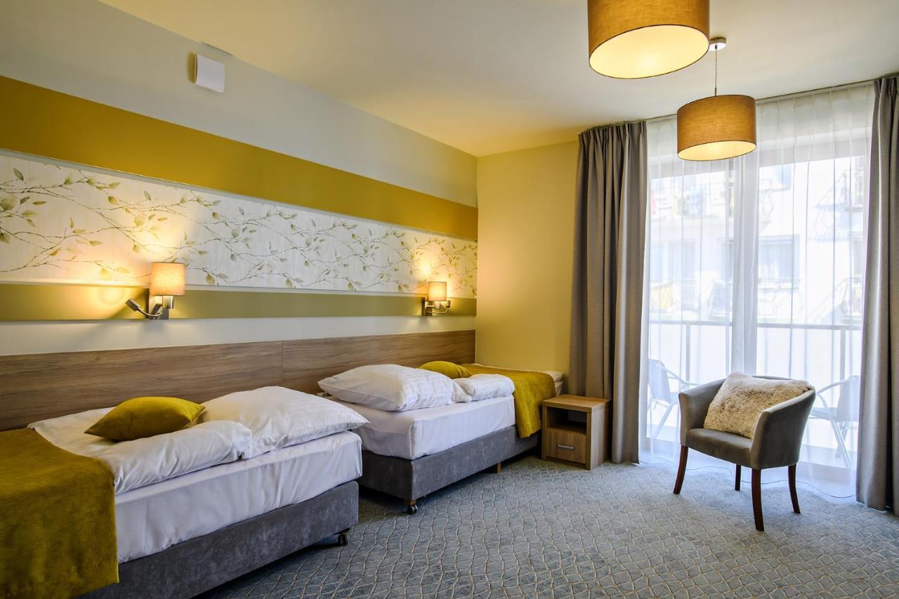 Hotel Brzozowka Бусько-Здруй Екстер'єр фото