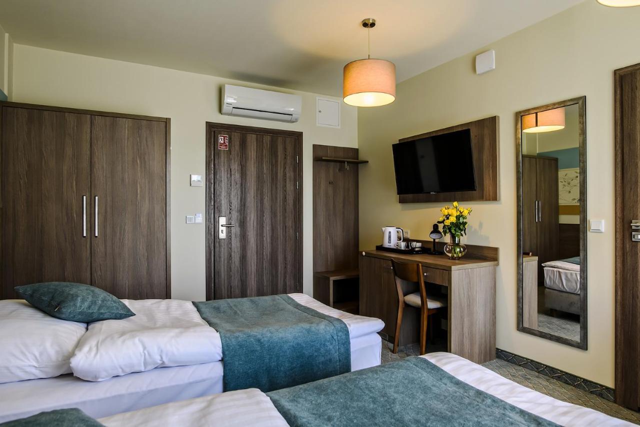 Hotel Brzozowka Бусько-Здруй Екстер'єр фото