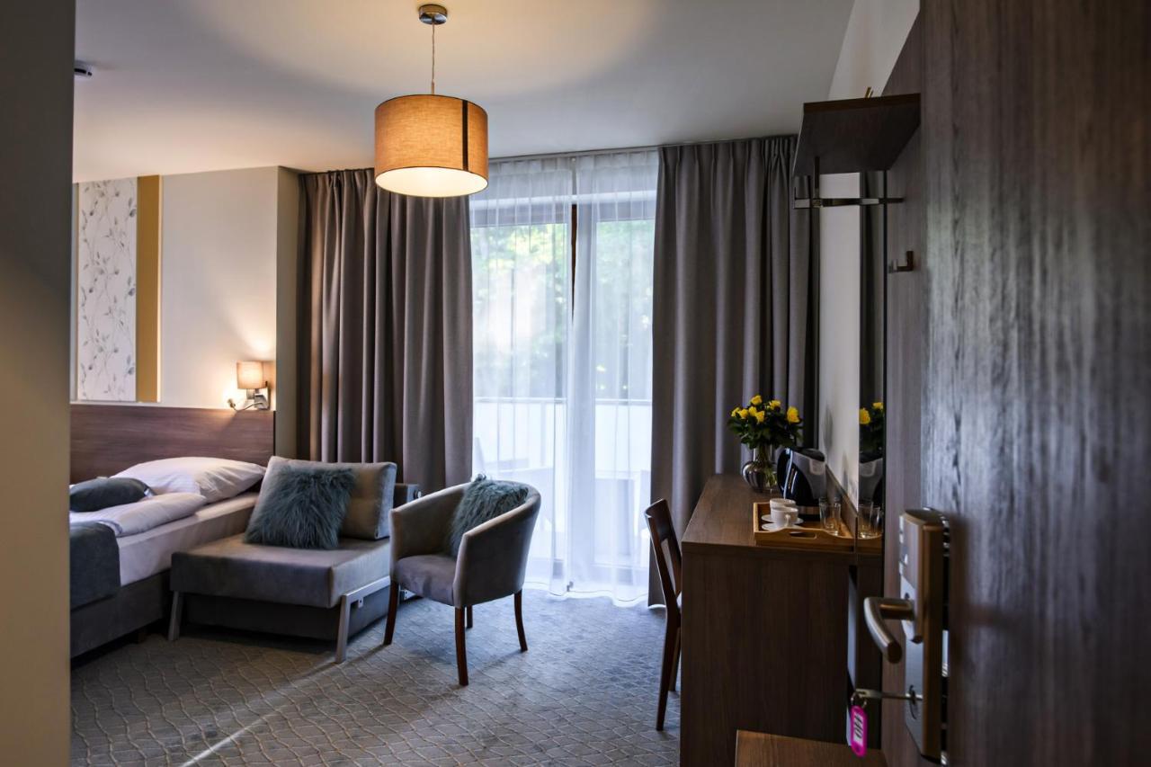 Hotel Brzozowka Бусько-Здруй Екстер'єр фото